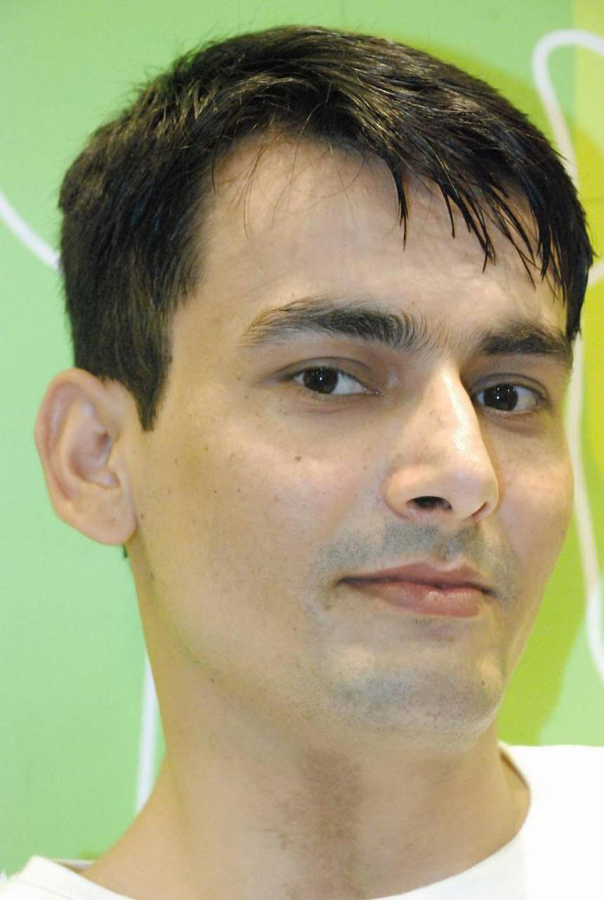 巴基斯坦本科外教的照片