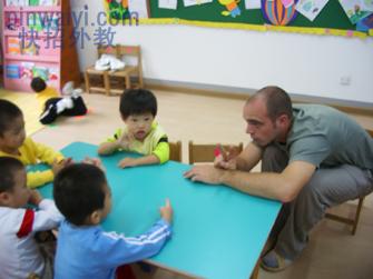 青岛LILS外语学习中心外教上课中