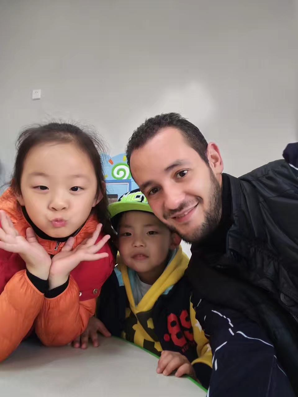 法国本科外教的照片