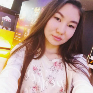 未知硕士外教的照片