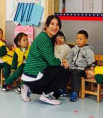 亚美尼亚本科外教的照片
