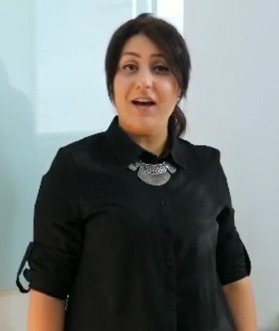 亚美尼亚本科外教的照片