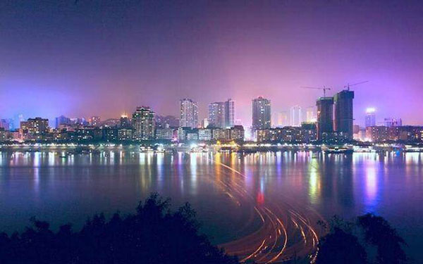 微哈佛3Q英语泸州校区城市风景